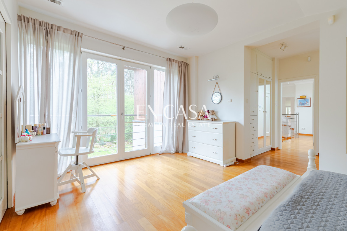 House Sale Podkowa Leśna Kwiatowa 11